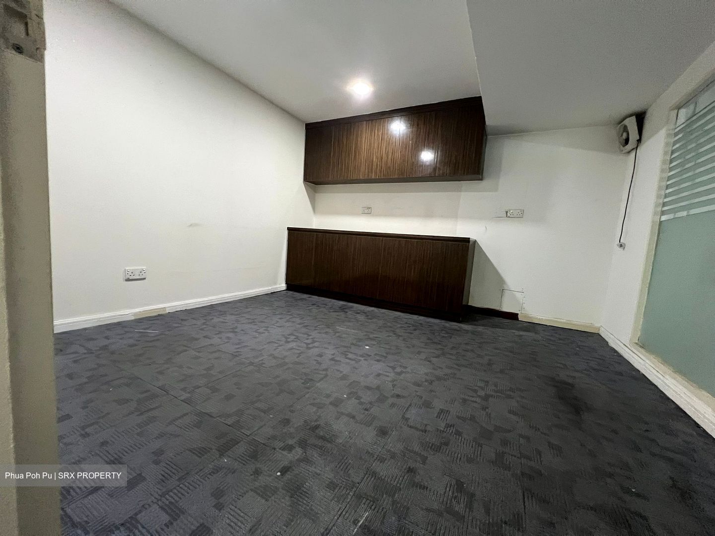 63@ubi (D14), Office #531394401